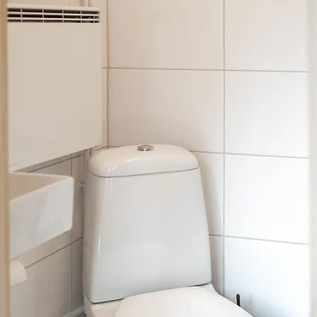 Inn Majatalo Kukkasrinne *