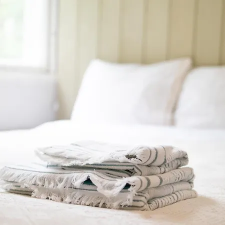 Inn Majatalo Kukkasrinne