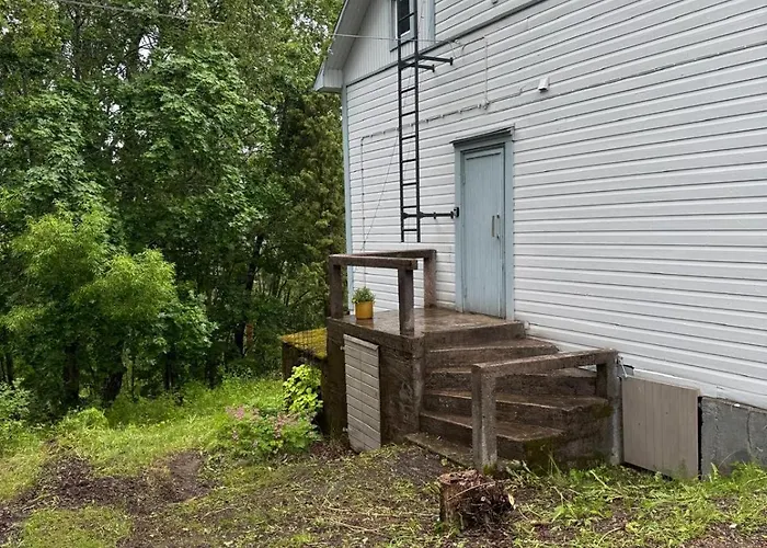 Majatalo Kukkasrinne Kro *